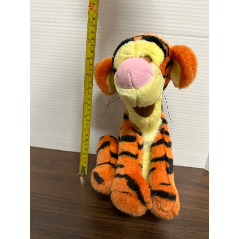 Disney Store Tigger Plush Winnie the Pooh 10 Inch Curly Tail 10